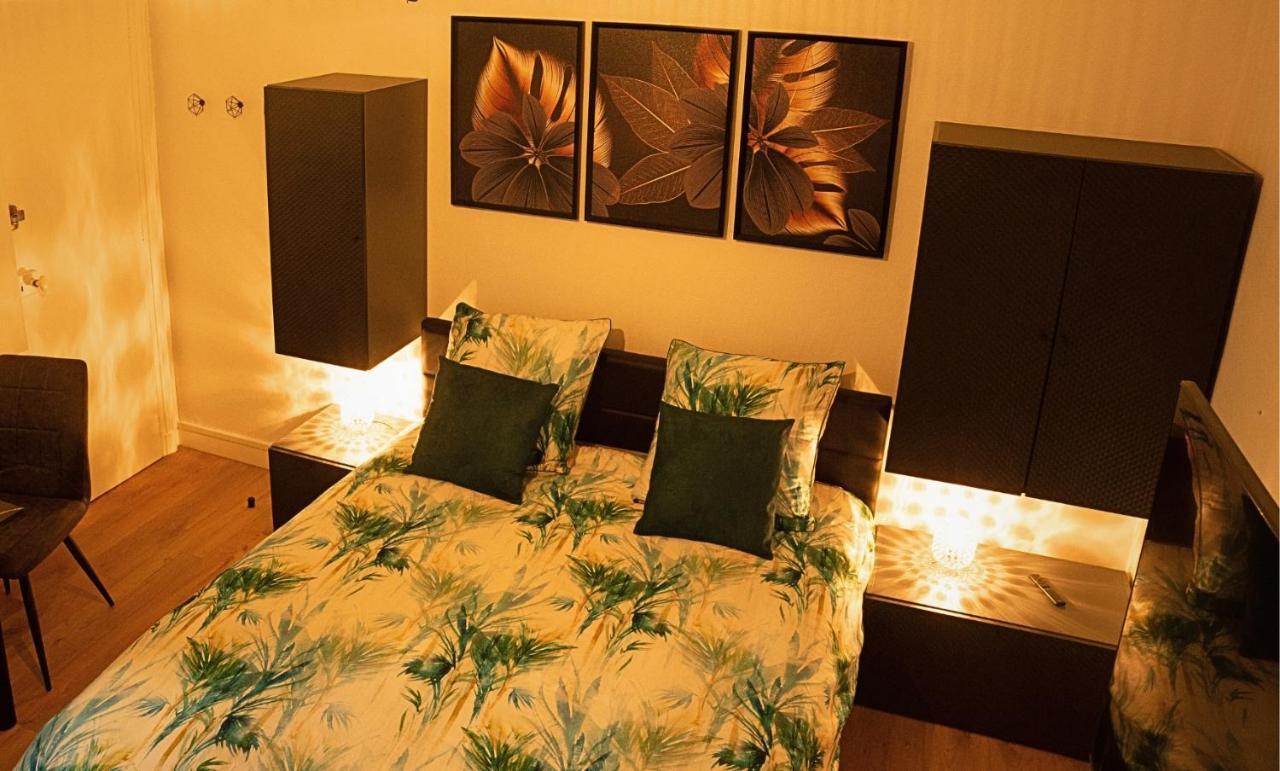 Le Confort A 2 Pas De La Gare Apartment *